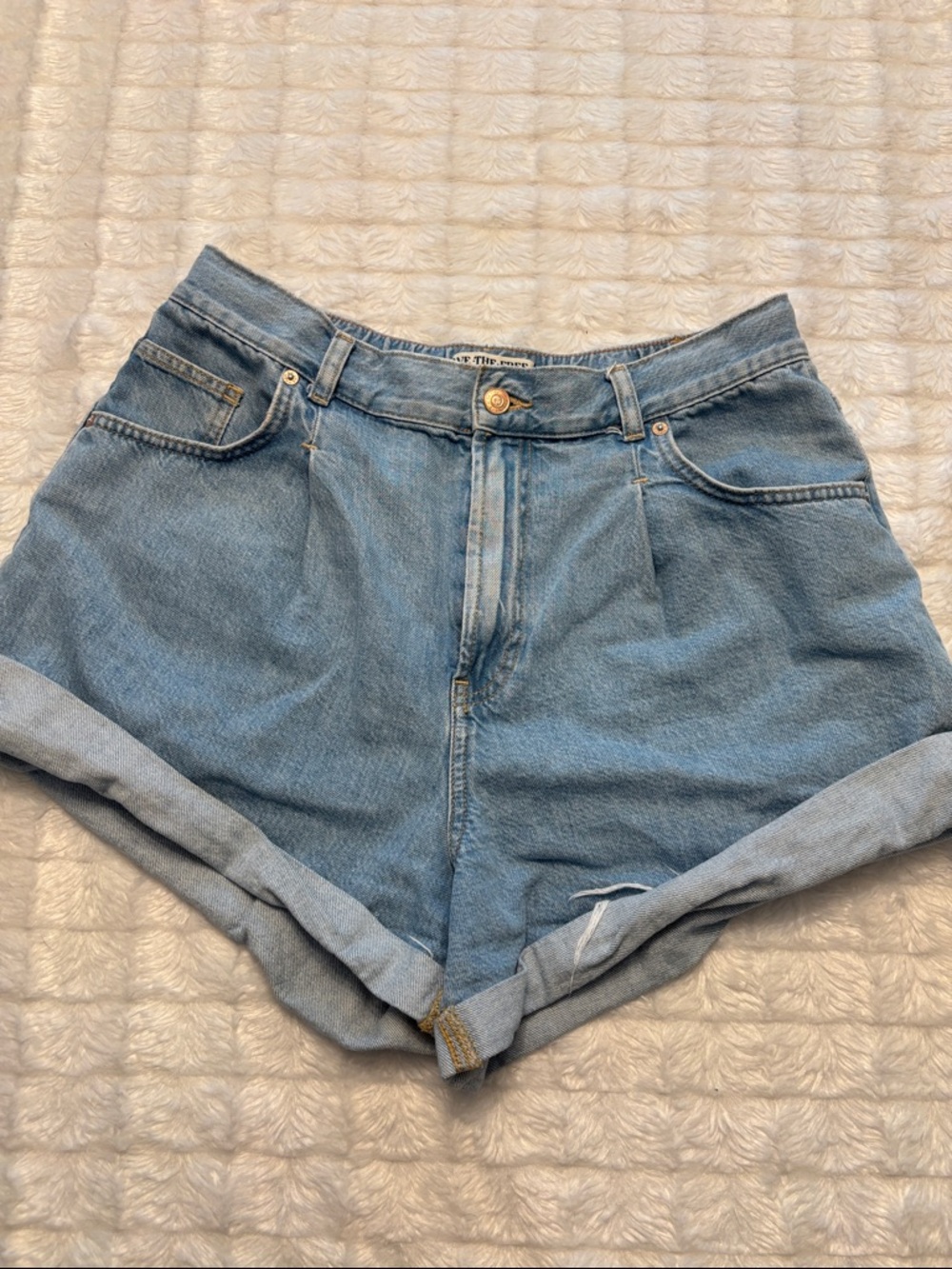 Free People danni roll cuff Light Blue High-Waist Rolled Hem Denim Shorts